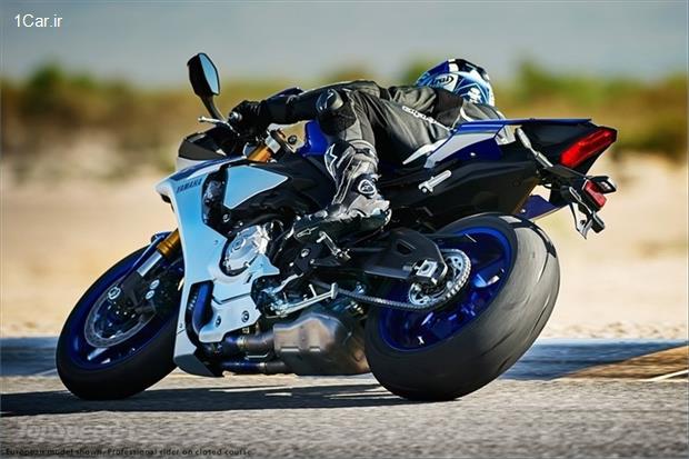بررسی موتورسیکلت یاماها YZF-R1 مدل 2015